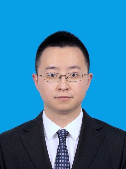 郑讯佳-照片.jpg